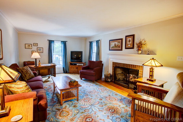 7905 Berkeley Drive Gloucester Point, VA 23062 - Photo 6 of 46