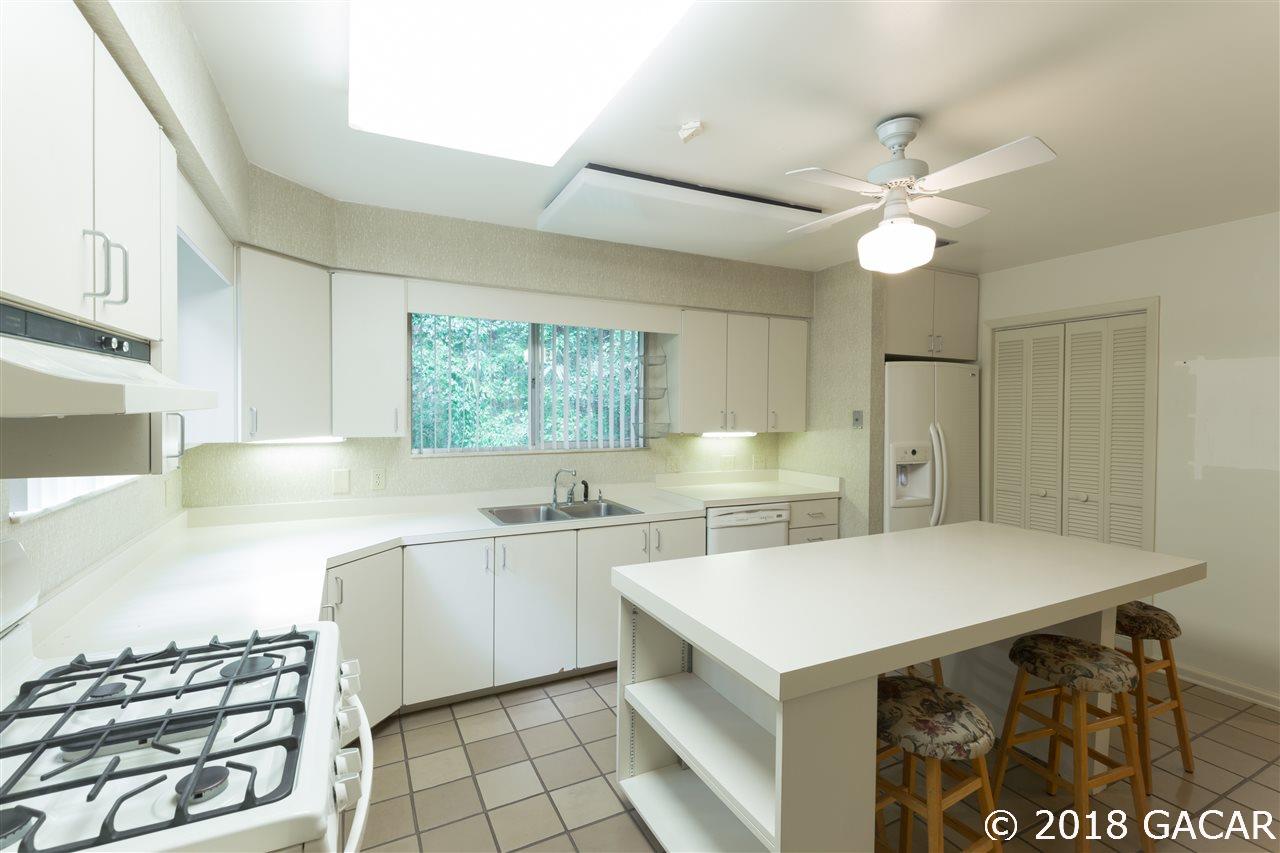 816 Southwest 91st Street Gainesville, FL 32607 - Photo 16 of 30 Gallery Image 16