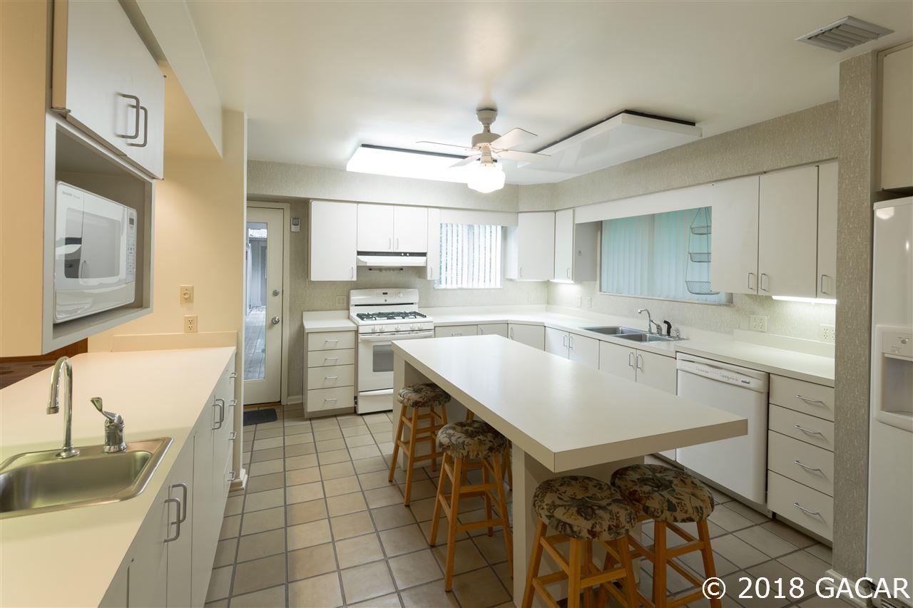 816 Southwest 91st Street Gainesville, FL 32607 - Photo 18 of 30 Gallery Image 18