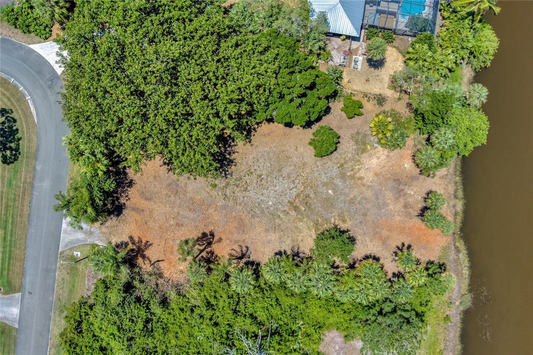 753 South Fischer Circle Sebastian, FL 32958 - Photo 20 of 22