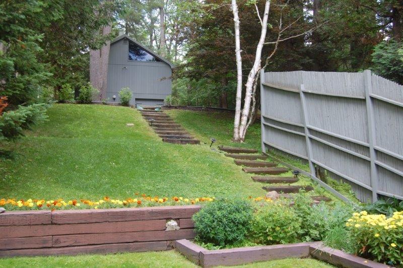 463 Pond Road Manchester, ME 04351 - Photo 9 of 35 WALKWAY TO WATER FRONT