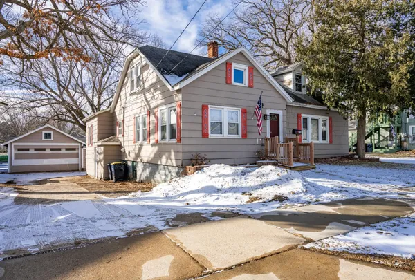 $219,000 | 314 West State Street, Mauston, WI 53948