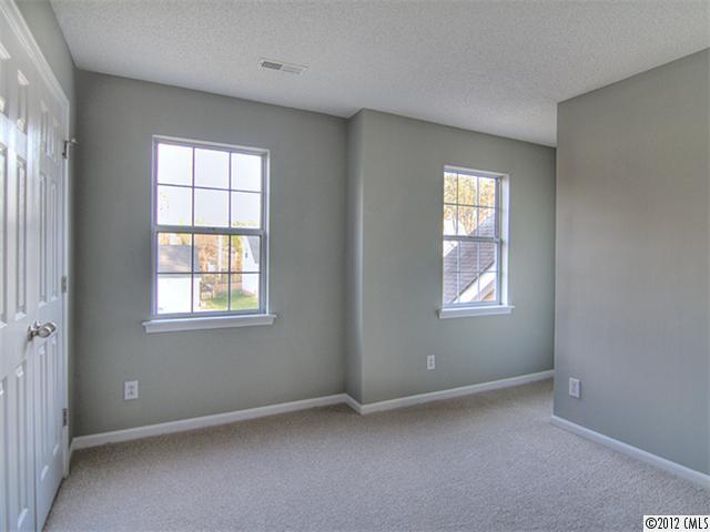 7037 Reedy Creek Road Charlotte, NC 28215 - Photo 14 of 16