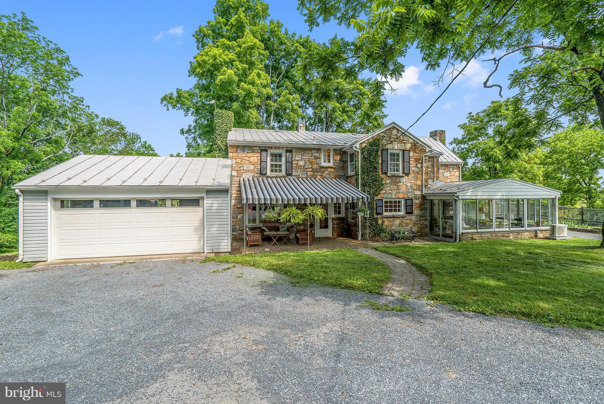 3489 Halfway Road The Plains, VA 20198 - Photo 6 of 30 Exterior (Rear)