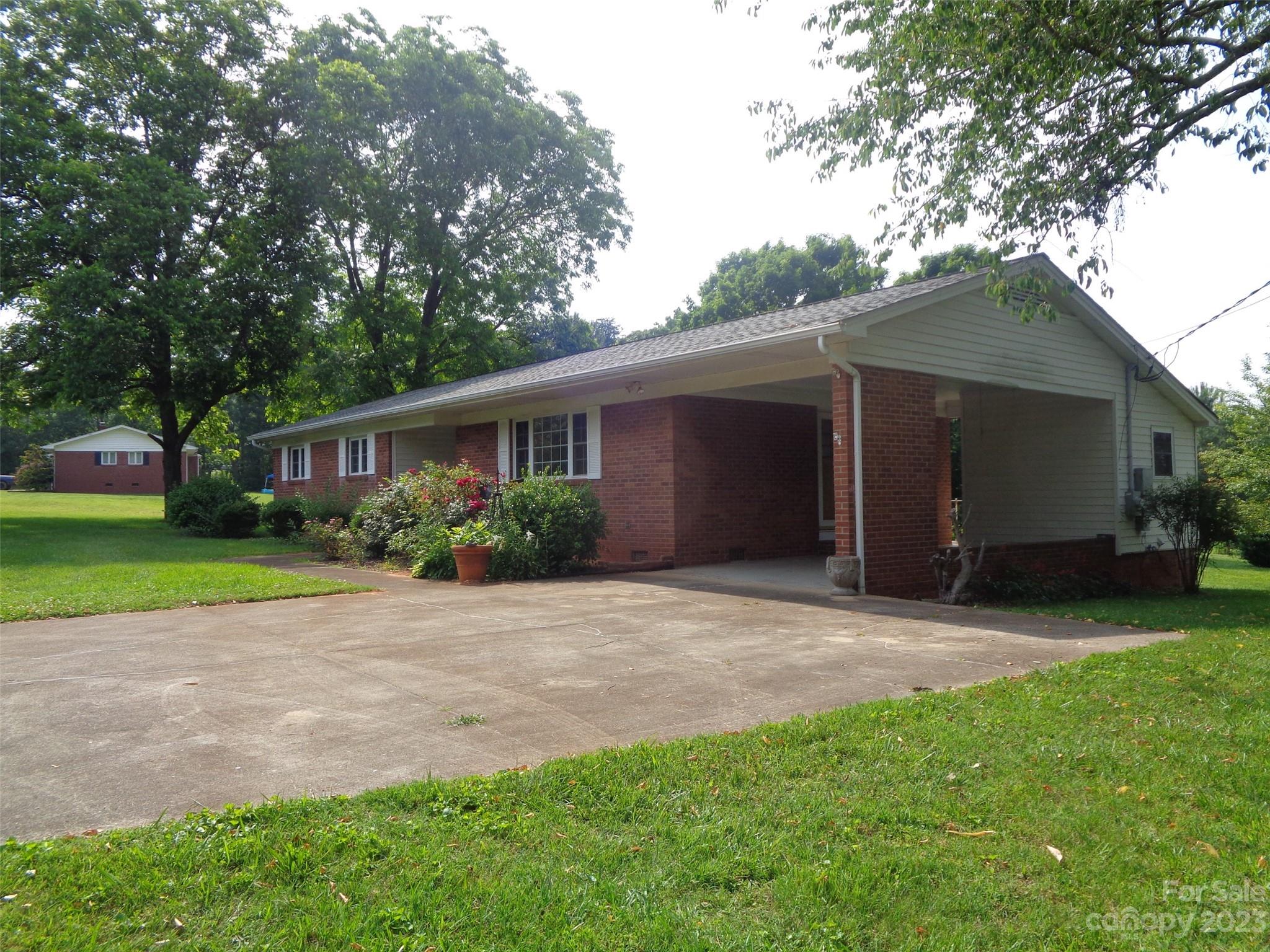 445 Hollis Road Ellenboro, NC 28040 - Photo 2 of 14 Gallery Image 2