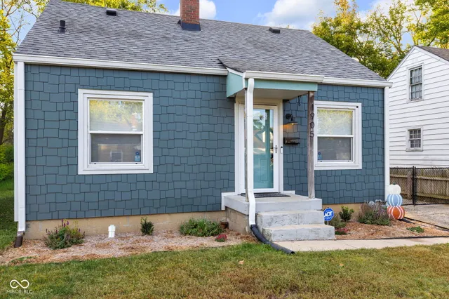 $265,000 | 1905 North Bosart Avenue, Indianapolis, IN 46218