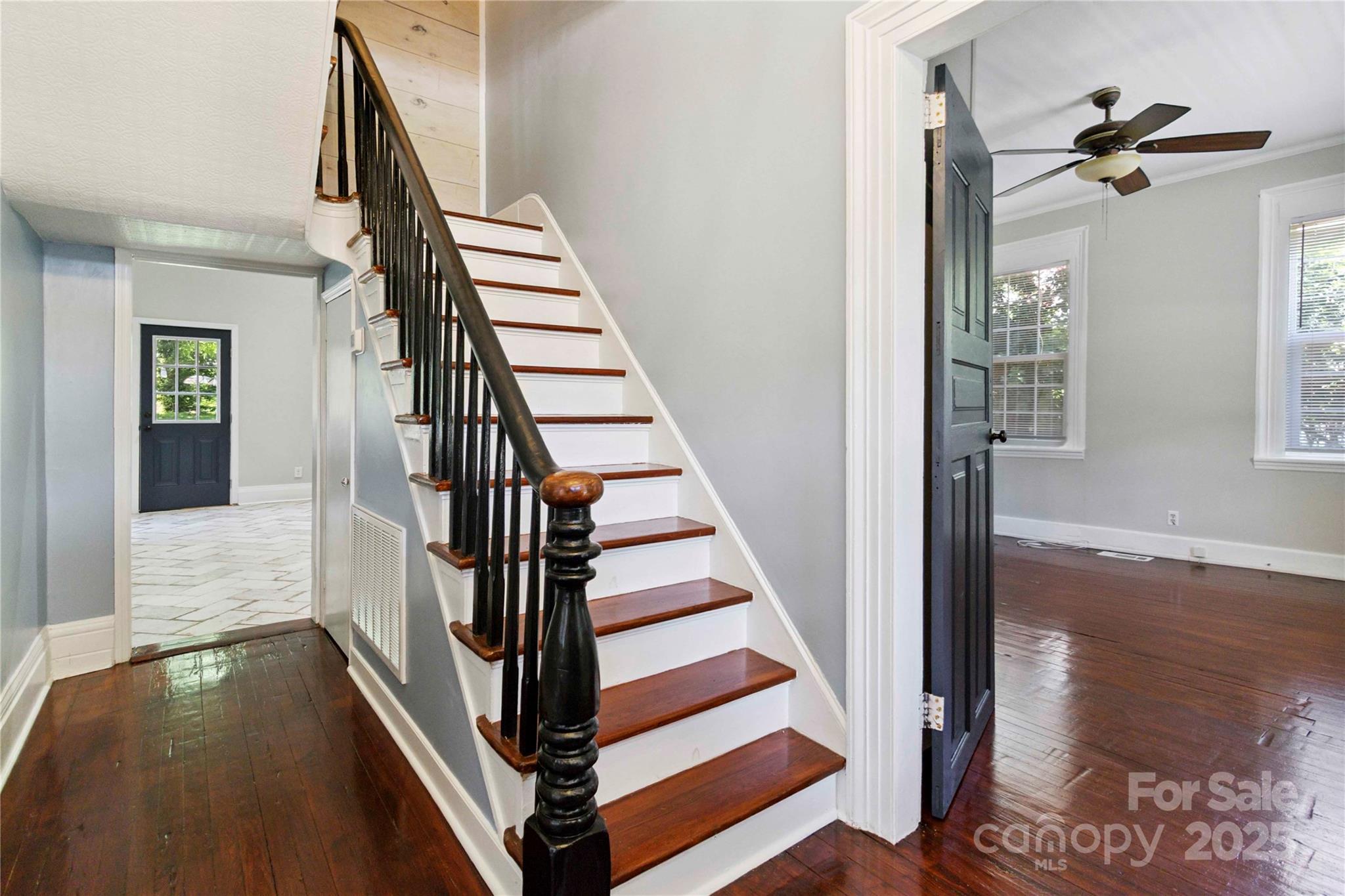 309 Congress Street North York, SC 29745 - Photo 4 of 38