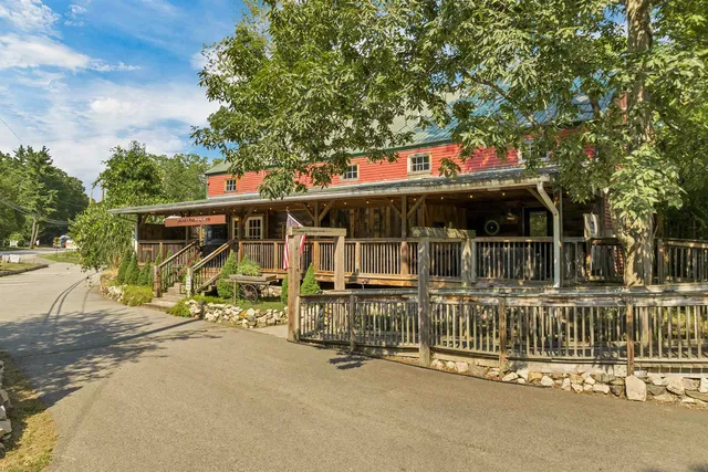 $2,225,000 | 288 North River Road, Epping, NH 03042