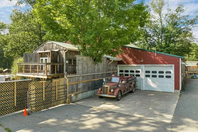 $2,225,000 | 288 North River Road, Epping, NH 03042