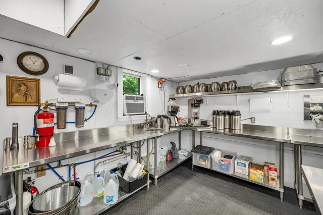 $2,225,000 | 288 North River Road, Epping, NH 03042