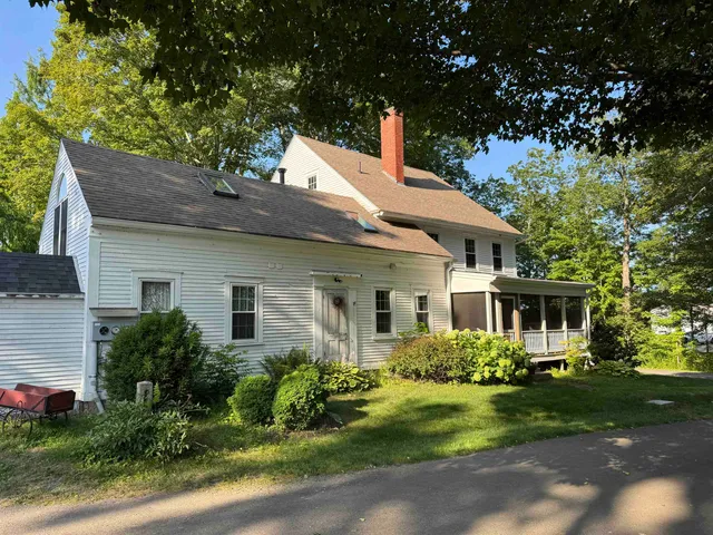 $2,225,000 | 288 North River Road, Epping, NH 03042