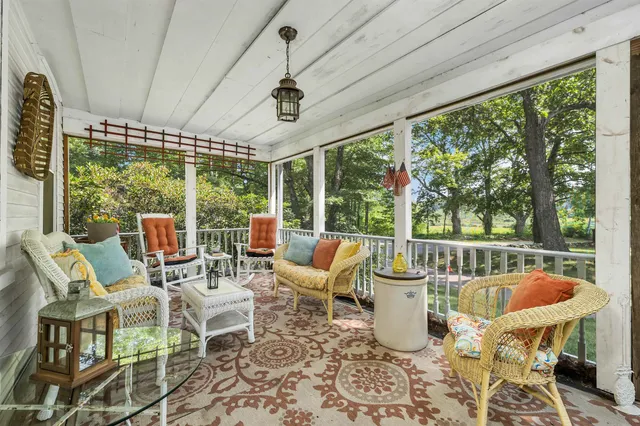 $2,225,000 | 288 North River Road, Epping, NH 03042