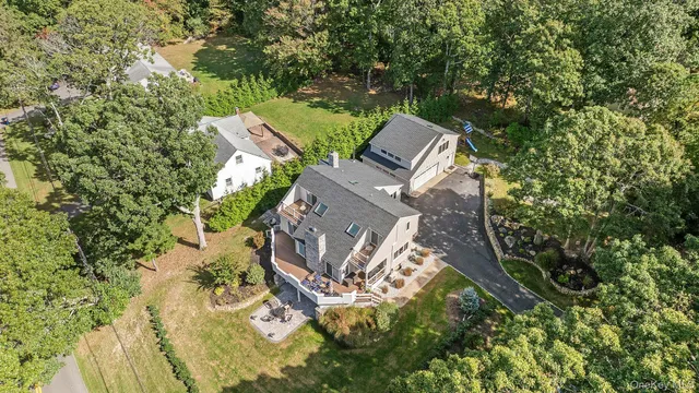 $1,298,500 | 12250 Soundview Avenue, Southold, NY 11971