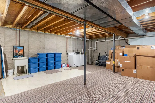 $339,900 | 1115 Willowbrook Lane, Springfield, IL 62711