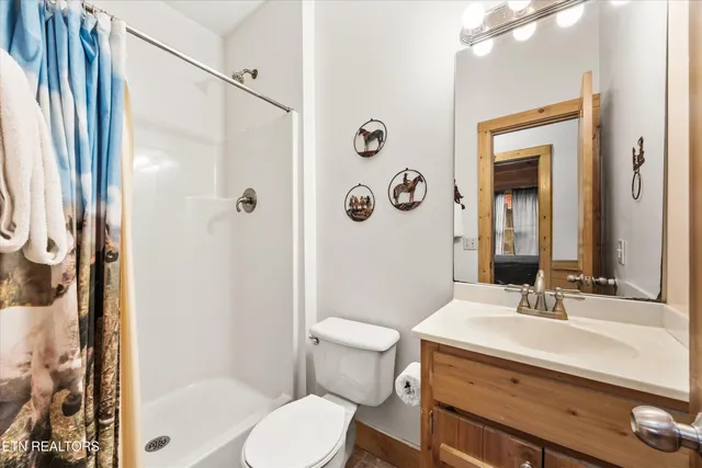 $1,099,000 | 2818 Seth Road, Pigeon Forge, TN 37863