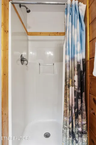 $1,199,000 | 2818 Seth Road, Pigeon Forge, TN 37863