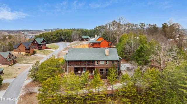 $1,099,000 | 2818 Seth Road, Pigeon Forge, TN 37863
