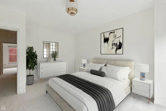 $665,000 | 834 West Village Court, Chicago, IL 60608