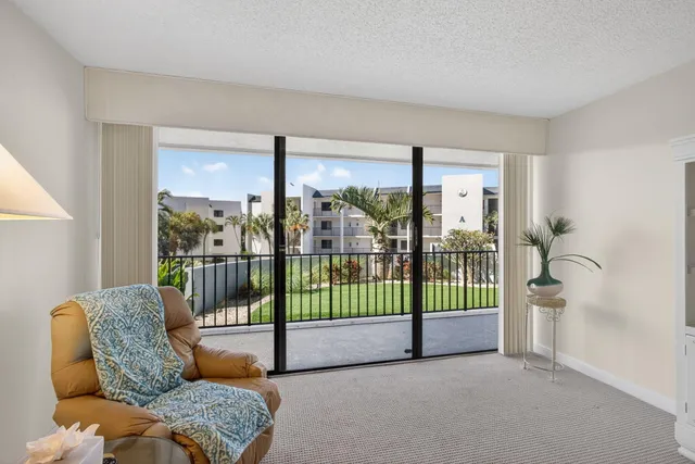 $650,000 | 1300 Jimmy Buffett Mem Highway, Unit 119, Jupiter, FL 33477