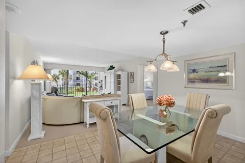 $650,000 | 1300 Jimmy Buffett Mem Highway, Unit 119, Jupiter, FL 33477