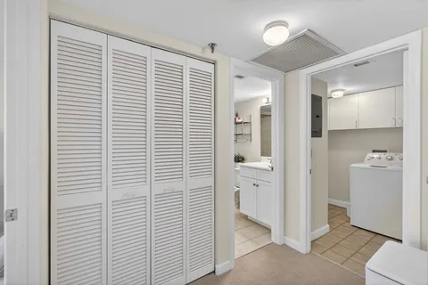 $650,000 | 1300 Jimmy Buffett Mem Highway, Unit 119, Jupiter, FL 33477