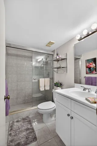 $650,000 | 1300 Jimmy Buffett Mem Highway, Unit 119, Jupiter, FL 33477