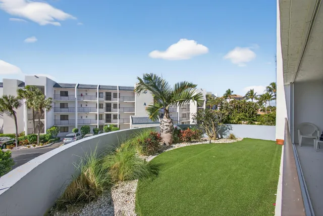 $650,000 | 1300 Jimmy Buffett Mem Highway, Unit 119, Jupiter, FL 33477