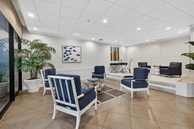 $650,000 | 1300 Jimmy Buffett Mem Highway, Unit 119, Jupiter, FL 33477