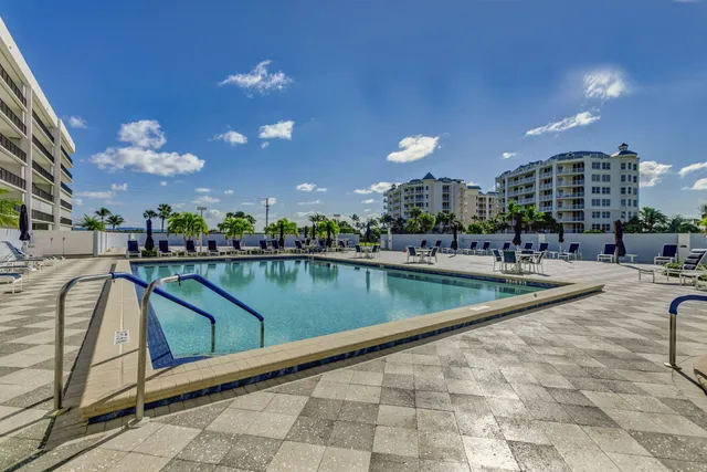 $650,000 | 1300 Jimmy Buffett Mem Highway, Unit 119, Jupiter, FL 33477