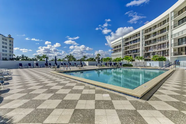 $650,000 | 1300 Jimmy Buffett Mem Highway, Unit 119, Jupiter, FL 33477