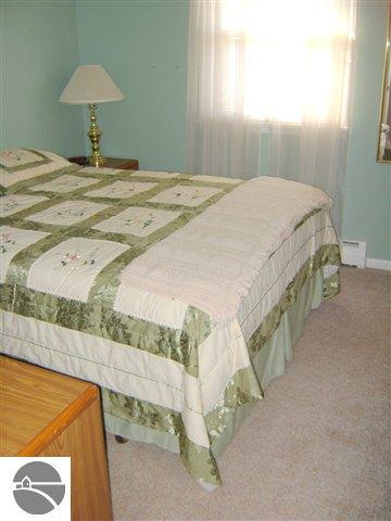 5652 Goodrick Road Traverse City, MI 49684 - Photo 13 of 23 1725382-12.JPG