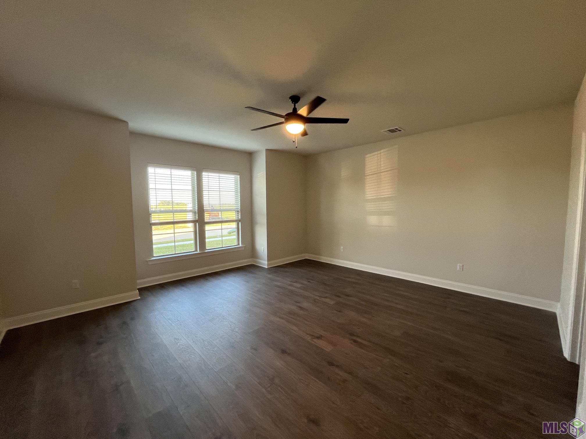 208 Spring Grove Loop Thibodaux, LA 70301 - Photo 4 of 7 PRIMARY BEDROOM