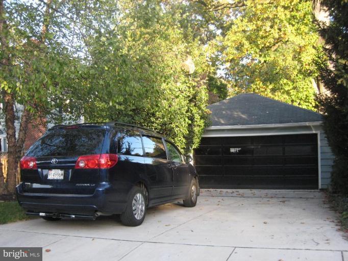 901 Wellington Road Baltimore, MD 21212 - Photo 14 of 30 Garage 1
