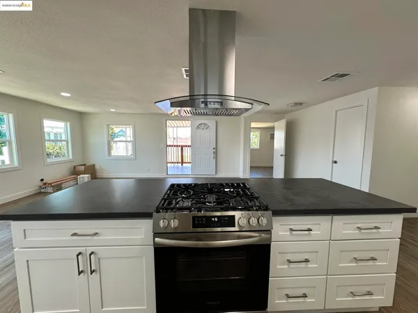 $204,900 | 3301 Buchanan Road, Unit 47, Antioch, CA 94509