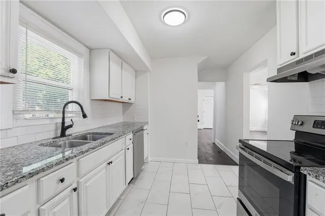 $165,000 | 3218 Benton Boulevard, Kansas City, MO 64128