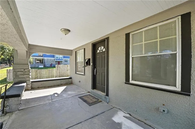 $165,000 | 3218 Benton Boulevard, Kansas City, MO 64128