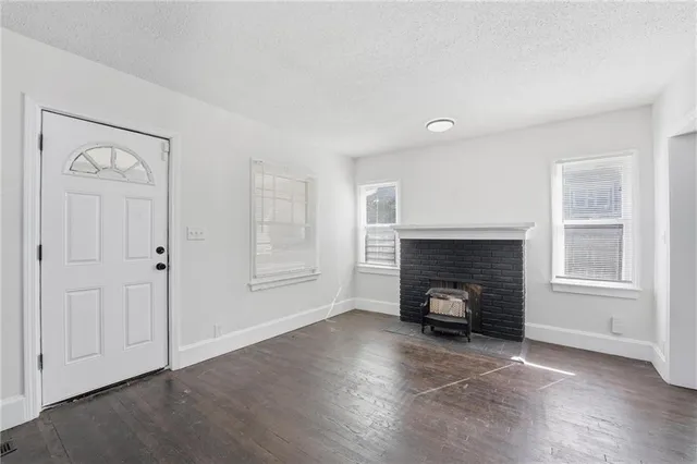 $165,000 | 3218 Benton Boulevard, Kansas City, MO 64128