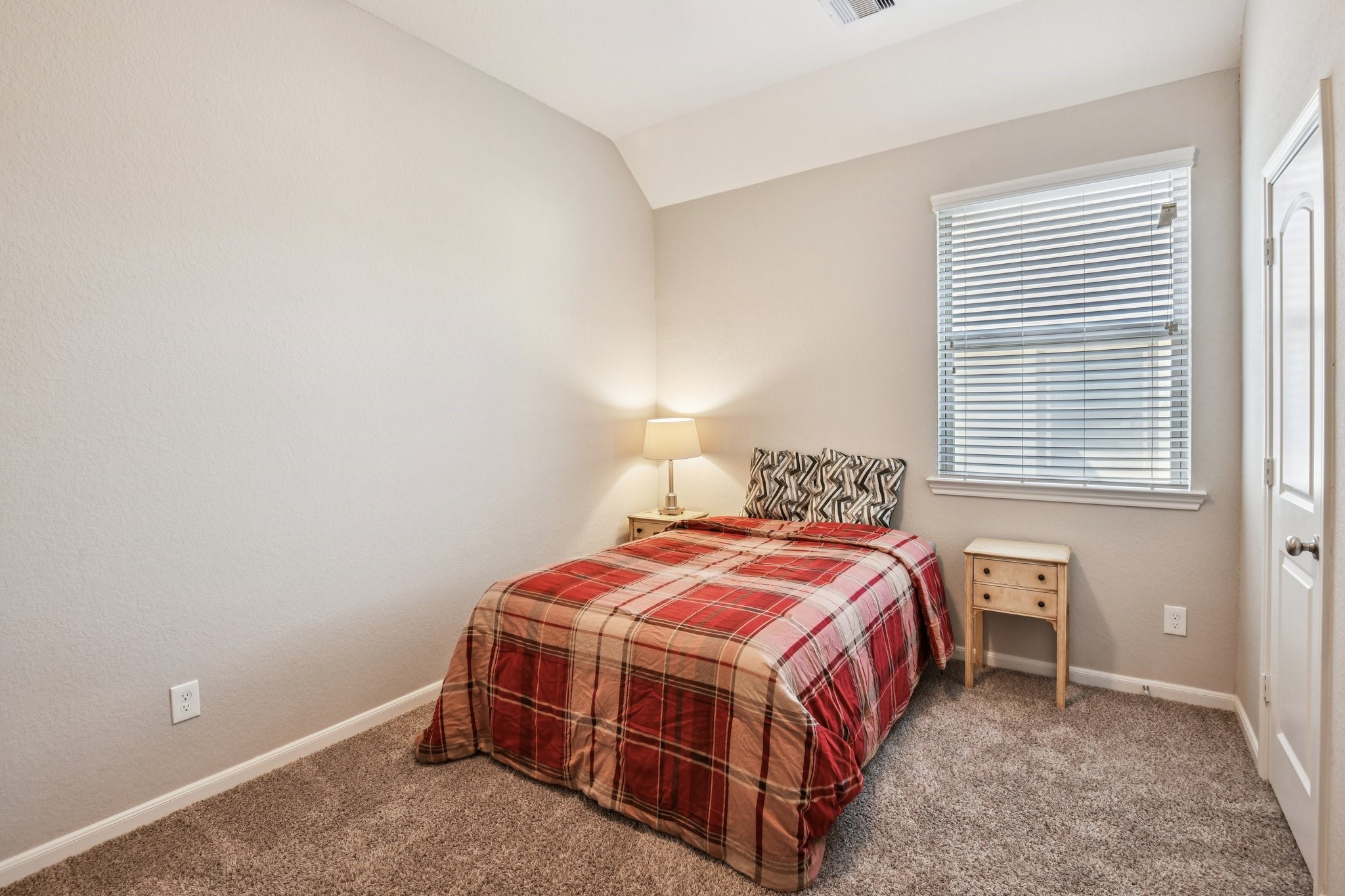 230 Biltmore Loop Montgomery, TX 77316 - Photo 30 of 39 Bedroom #2
