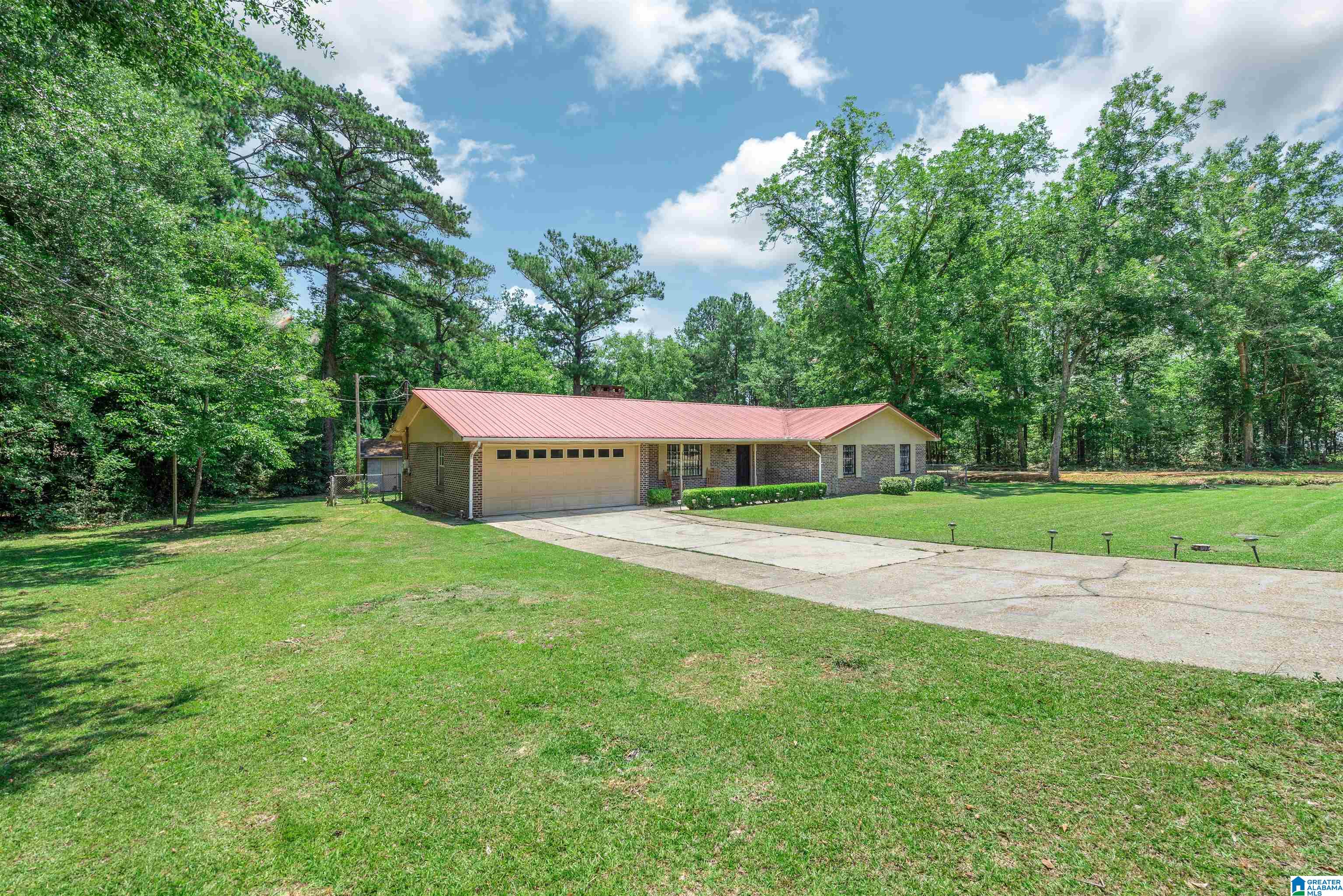 700 St Paul Street Dothan, AL 36303 - Photo 2 of 28
