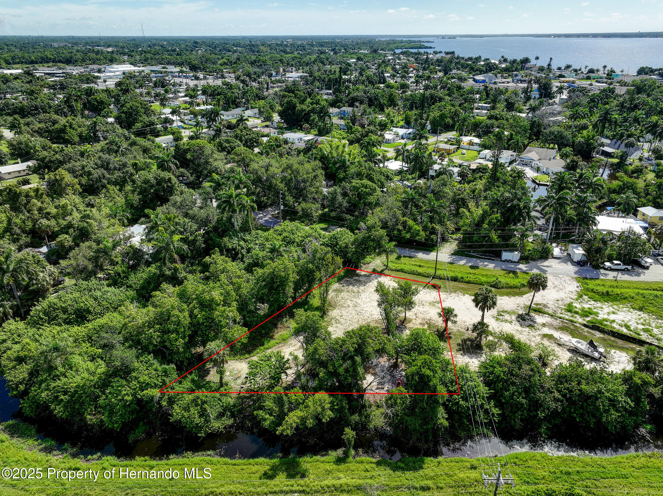 1113 River Road North Fort Myers, FL 33903 - Photo 4 of 10