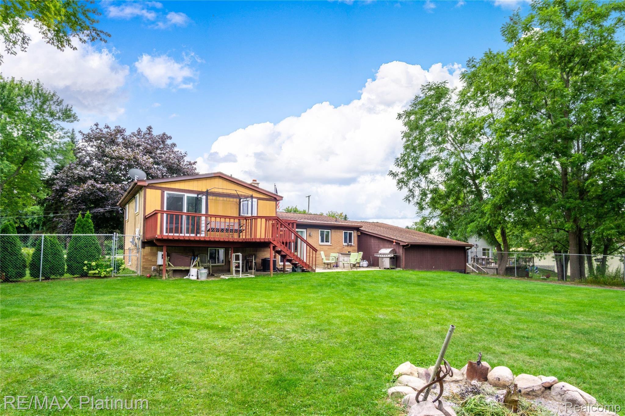 3758 Morgan Road Lake Orion, MI 48359 - Photo 43 of 46 Exteriors (10 of 35).jpg