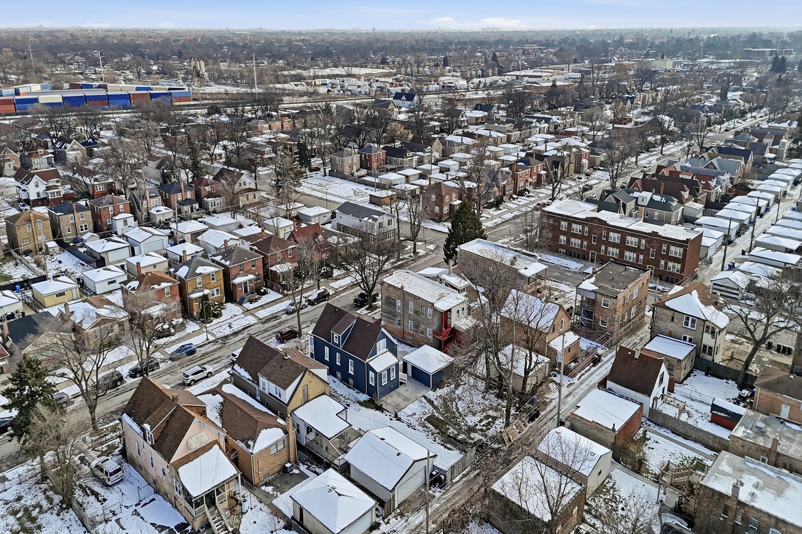 8942 South Aberdeen Street Chicago, IL 60620 - Photo 26 of 35 an aerial view of a city with lots of residential buildings