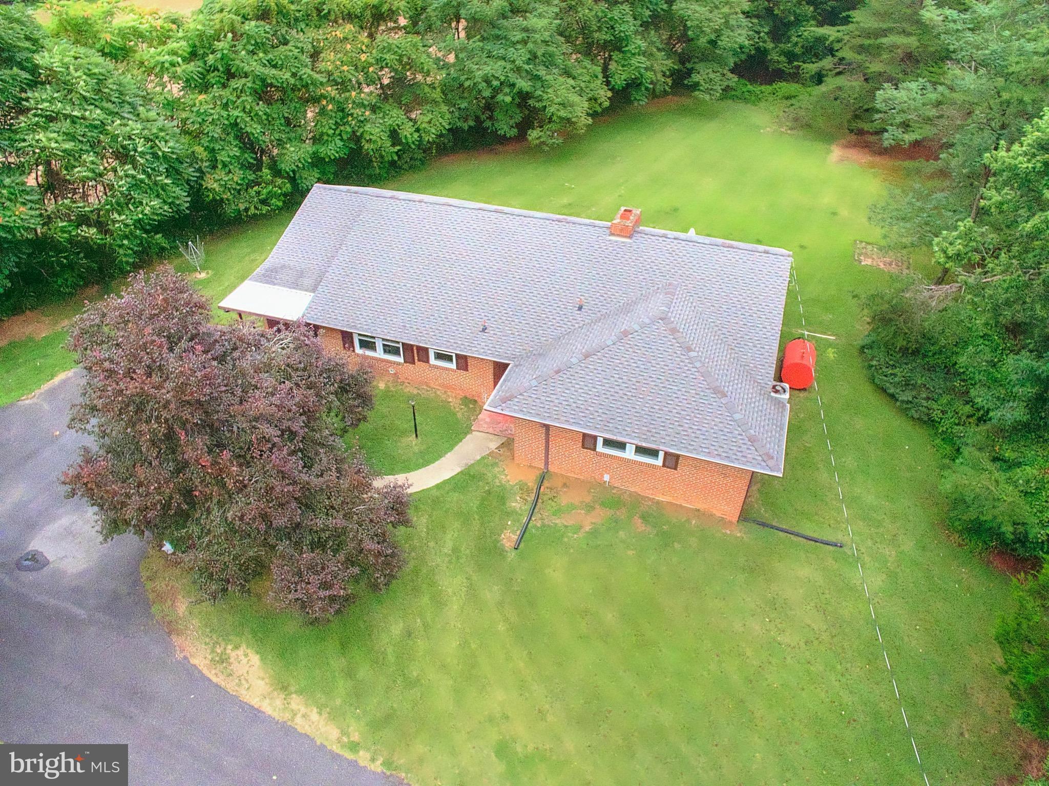 28798 Three Notch Road Mechanicsville, MD 20659 - Photo 2 of 26 All Brick