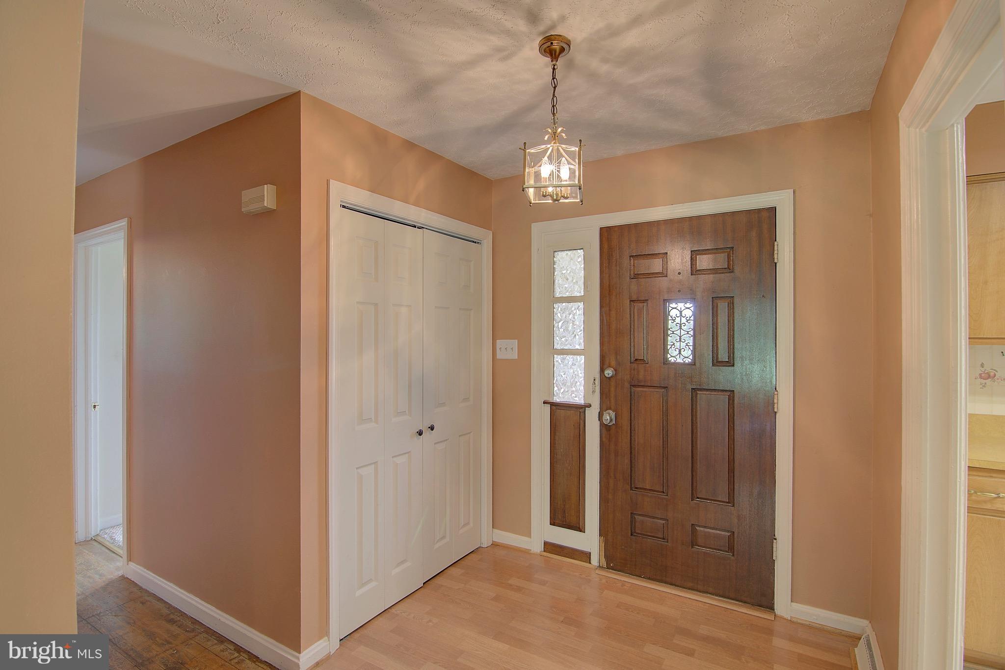 28798 Three Notch Road Mechanicsville, MD 20659 - Photo 6 of 26 Foyer to welcome your guest