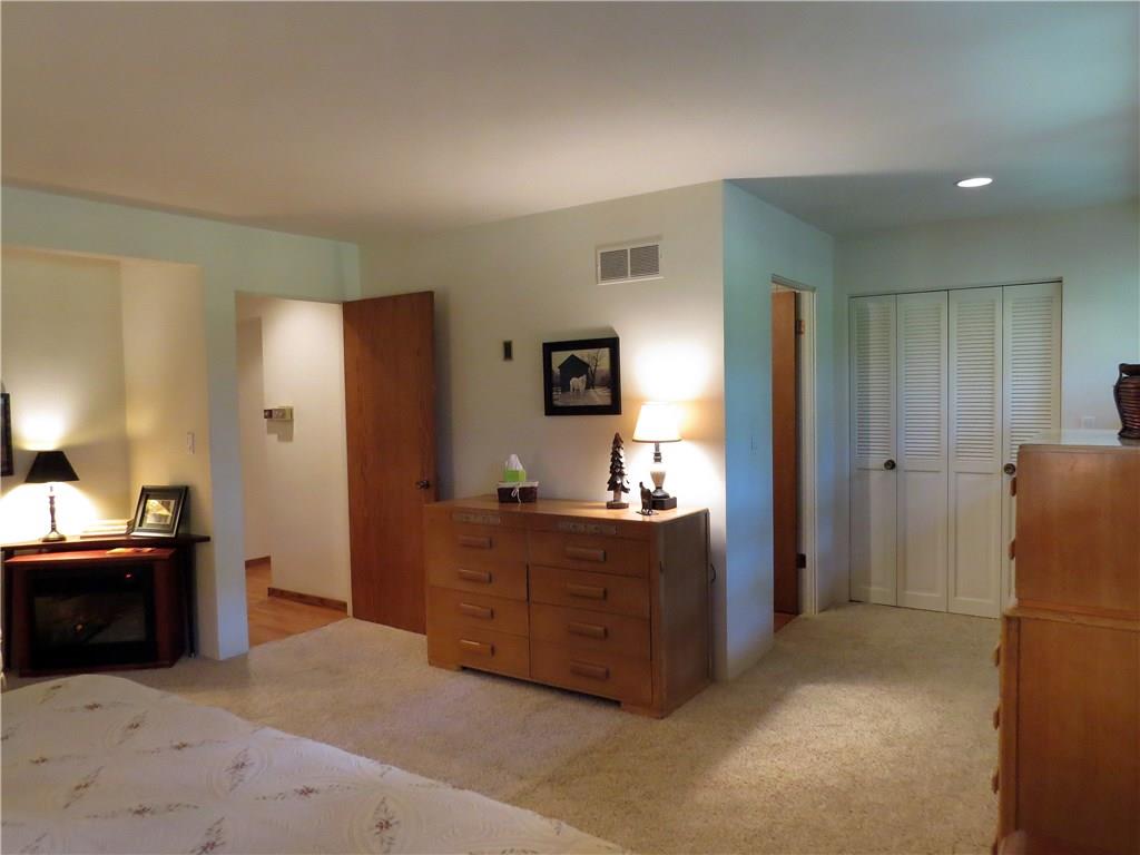 579 Three Degree Road Butler, PA 16002 - Photo 9 of 25