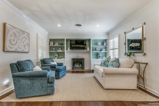 $925,000 | 317 Arcadia Place, Terrell Hills, TX 78209