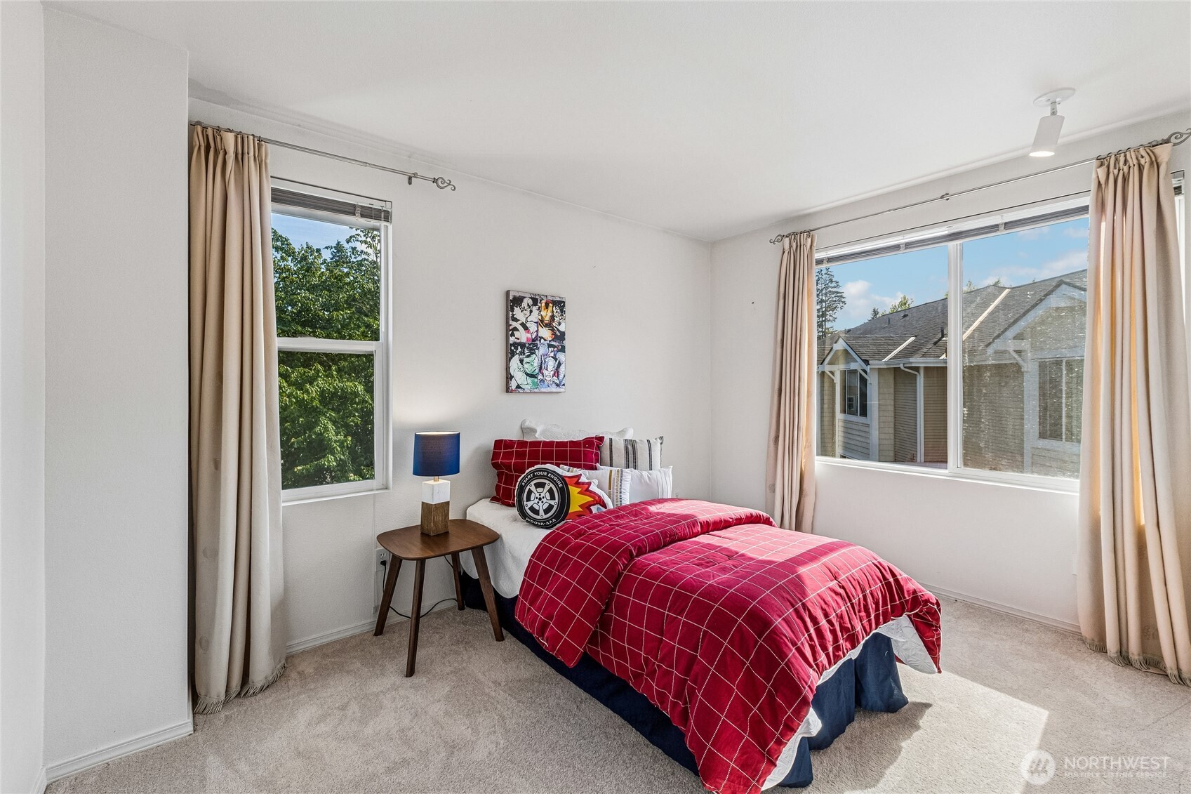 11899 Northeast 163rd Place Bothell, WA 98011 - Photo 24 of 37