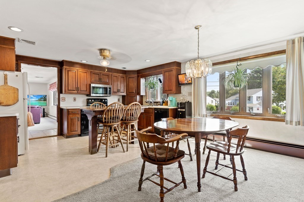 2 George Road Peabody, MA 01960 - Photo 4 of 24 Gallery Image 4