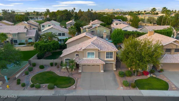 $709,999 | 4658 East Kelly Drive, Gilbert, AZ 85209