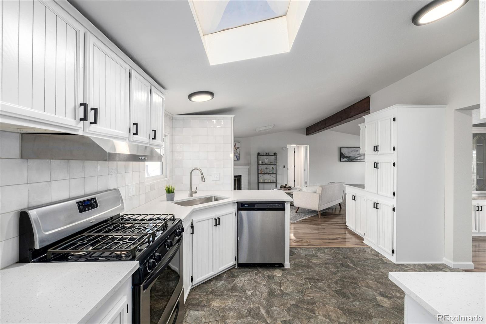 6099 Tennyson Street Arvada, CO 80003 - Photo 12 of 33